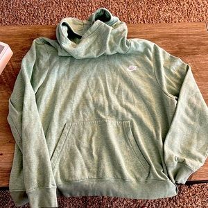 Nike scoop neck